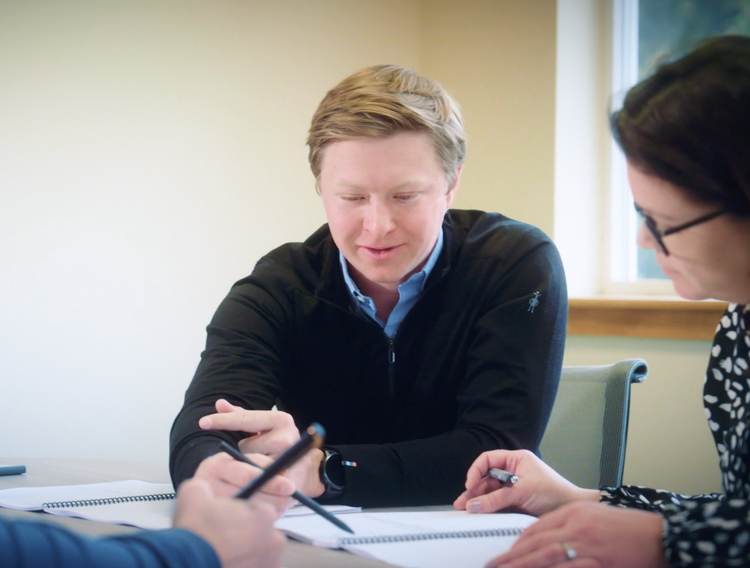 HUB Team Haugen meeting with a client